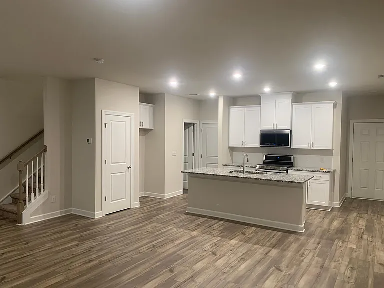 3518 Auburn Curb Rd — Photo 3