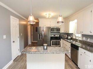 3416 Browns Pond Rd, Selma, NC 27576