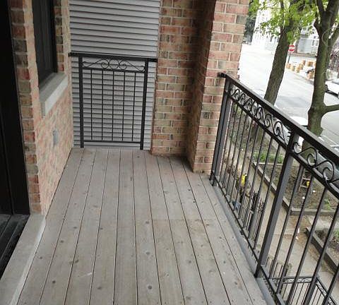 3rd image of 2847 N Southport Ave #2L