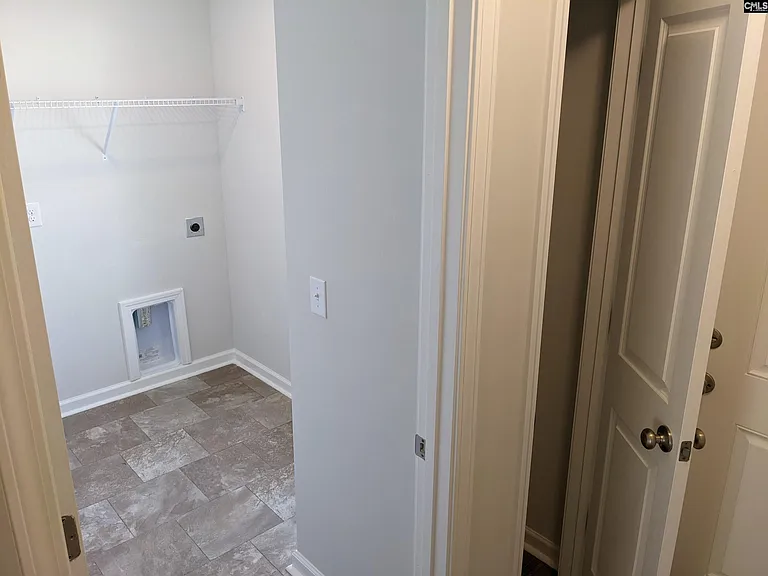 531 Moresby Way — Photo 3