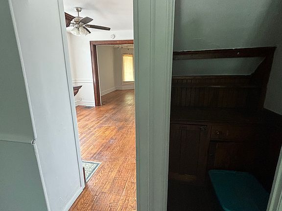 4th image of 1005 Elmwood Ave Floor 1