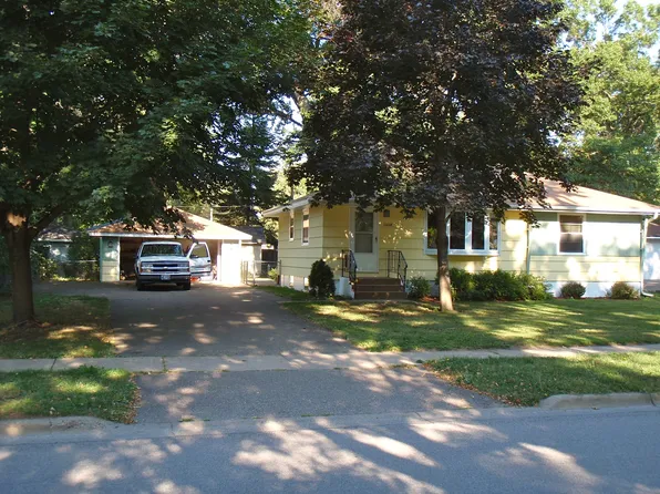 11408 Olive St NW, Coon Rapids, MN 55448