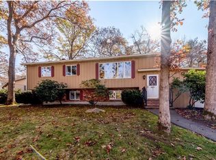 7 Castle Way, Westerly, RI 02891