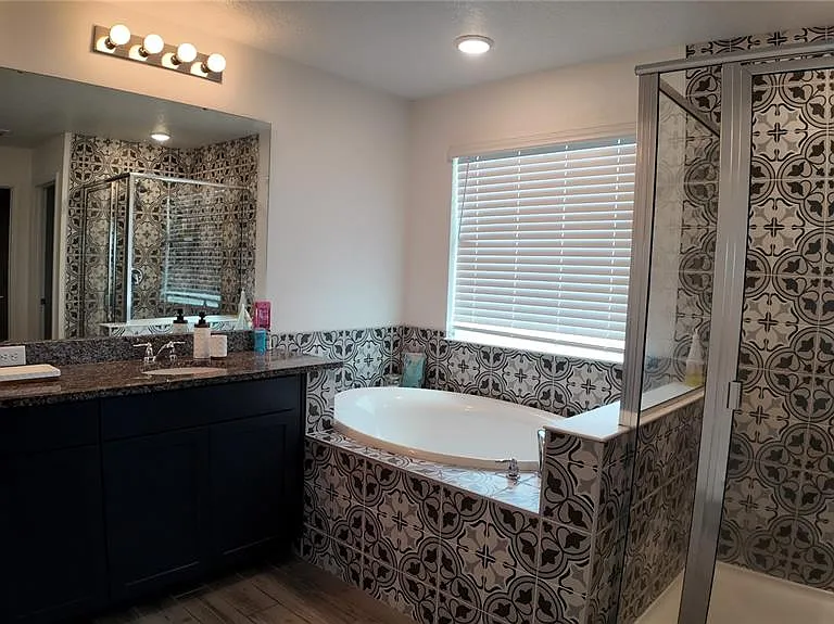 2436 Blowing Breeze Ave — Photo 15