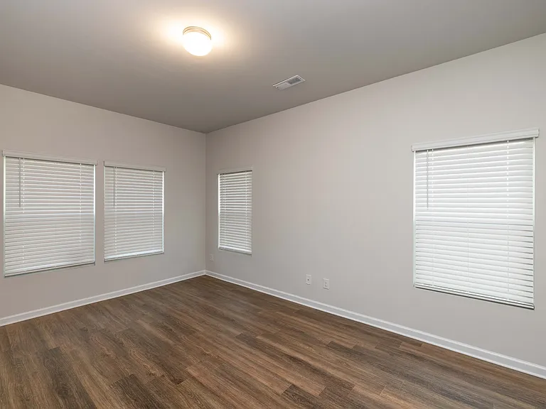 208 S Bell Ave #1 — Photo 9