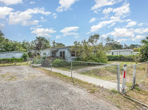 3083 Dover Rd, Mims, FL 32754