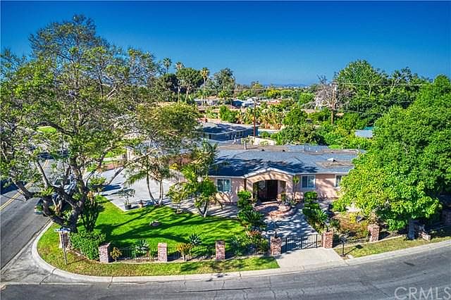1st image of 9581 Lenore Dr