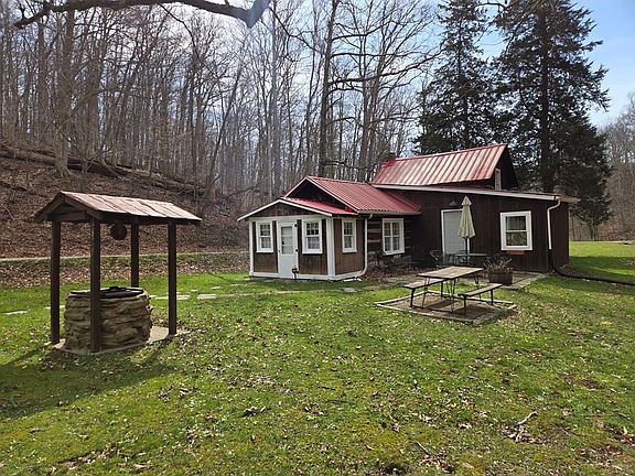 5th image of 602 W Hollow Rd