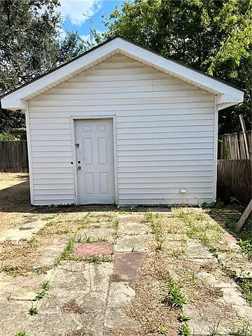 7909 Edward St — Photo 3