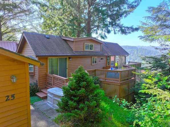19921 Whaleshead Rd #U25, Brookings, OR 97415
