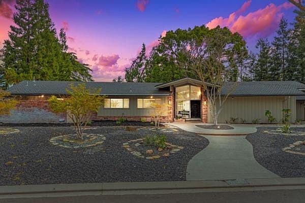 1st image of 7012 Del Rio Dr