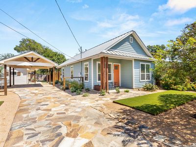 530 N Central Ave, New Braunfels, TX, 78130