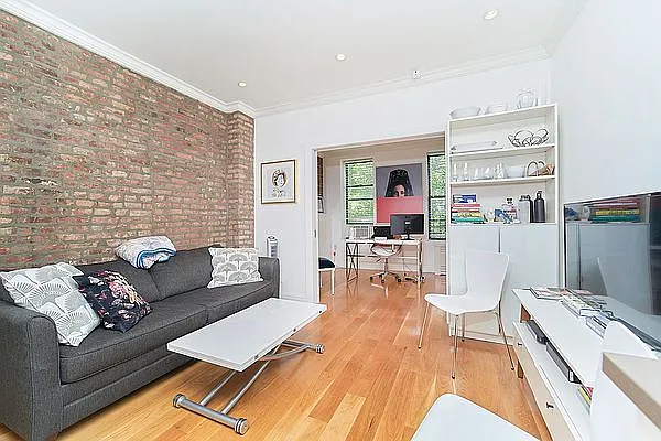 Rented by Living New York | media 13