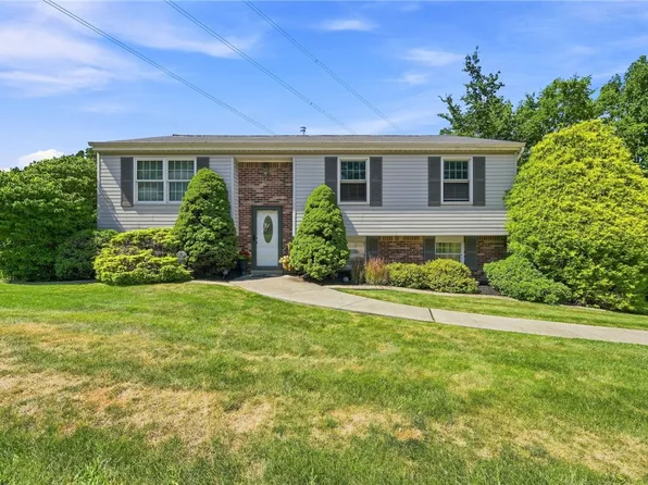 4062 Greenridge Dr, Verona, PA 15147