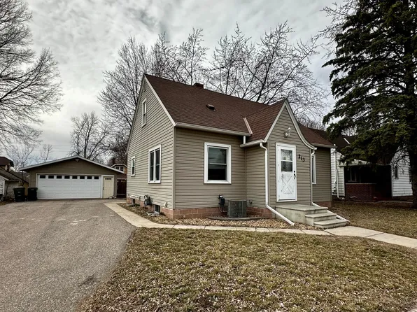 213 Queen Ave, Silver Lake, MN 55381