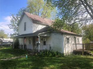 107 S Keyte St, Brunswick, MO 65236