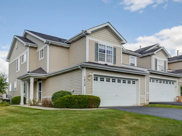 1459 W Remington Ln, Round Lake, IL 60073