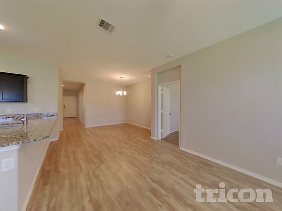 3rd image of 7719 London Tower Ln