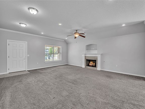 3rd image of 6266 W Limerick Way