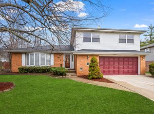 1118 Charlene Ln, Schaumburg, IL 60193