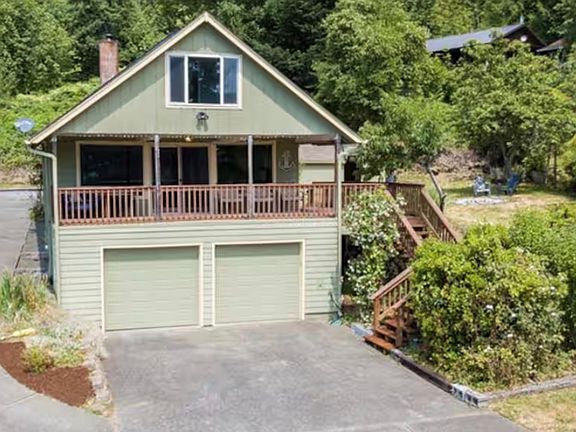 2nd image of 60 Seamount Dr