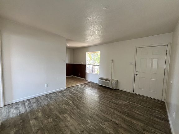 3rd image of 309 Root Ave #77db32aaf