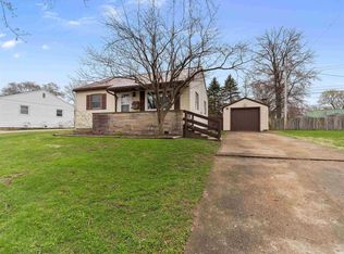 5 Broadmoor Dr, Wabash, IN 46992