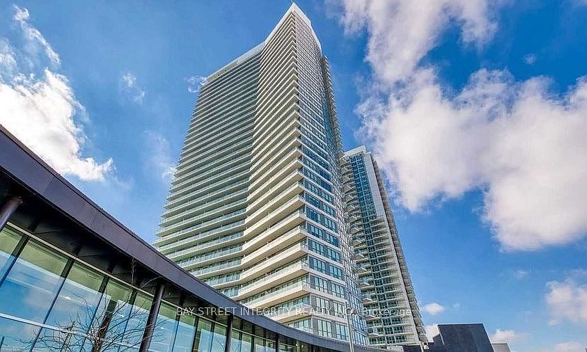 1st image of 117 McMahon Dr #303