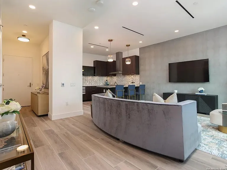 123 Lexington Ave #1210 — Photo 10
