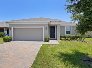653 Jupiter Beach Rd, Groveland, FL 34736