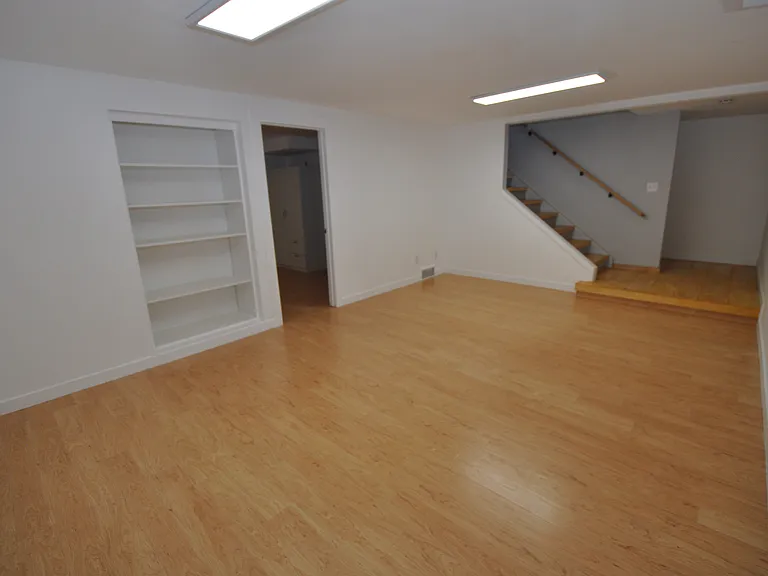 515 Manhattan Dr #103 — Photo 18