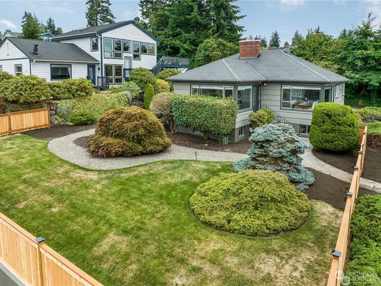 301 9th Ave S, Edmonds, WA 98020