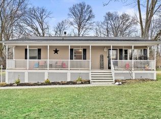 24 Fenmore Dr, Wappingers Falls, NY 12590