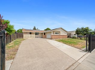 2215 Babette Way, Sacramento, CA 95832