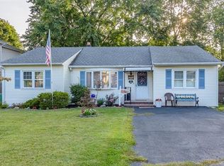3334 Banta Rd, South Plainfield, NJ 07080