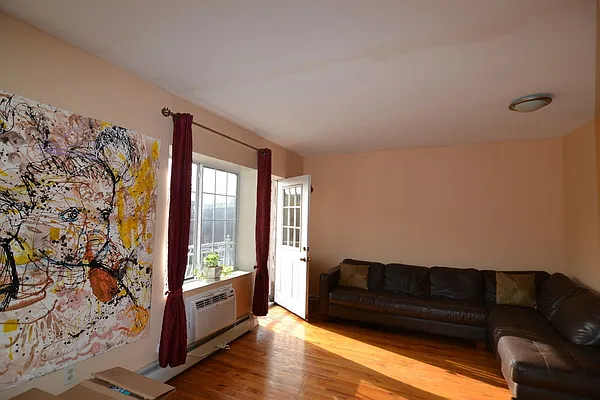 Rented by Scott Williams Realty LLC | media 32