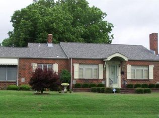 413 E Cawson St, Hopewell, VA 23860