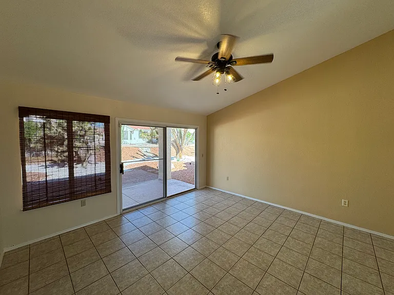 3009 Redington Dr — Photo 7