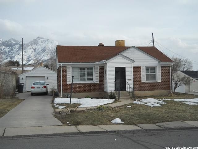 1st image of 2877 S Lakeview Dr
