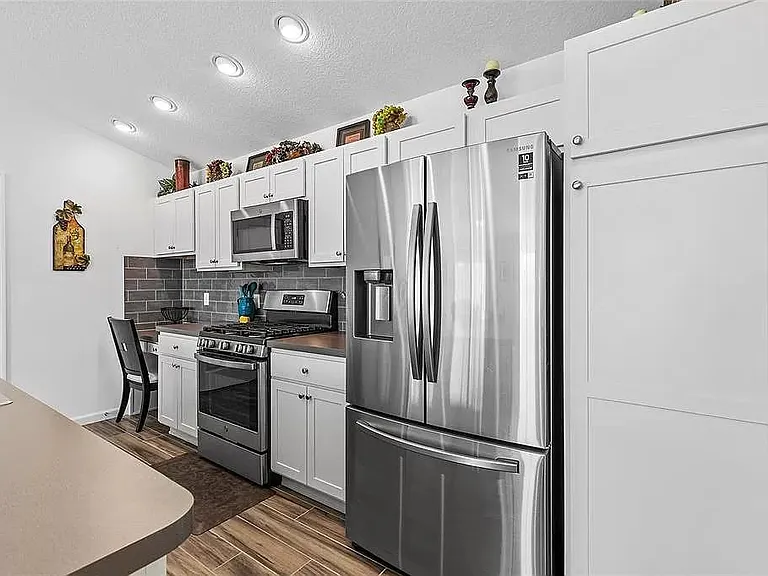6343 Bertucci Ave — Photo 7