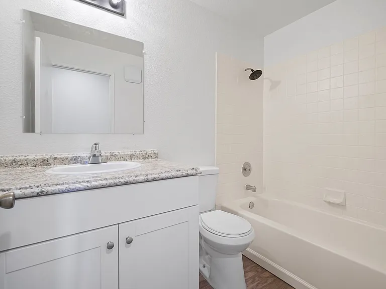 2085 Highview Ct — Photo 7