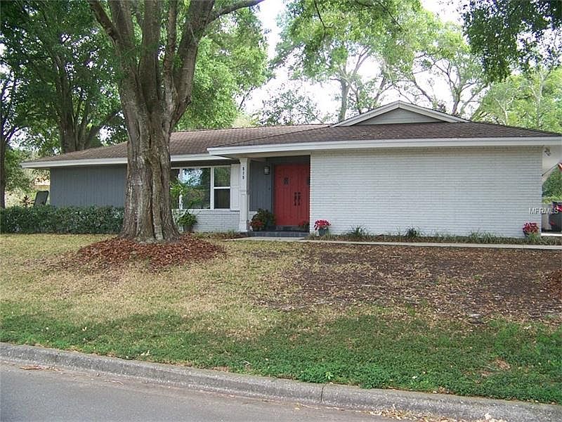 1st image of 819 E Highland Dr