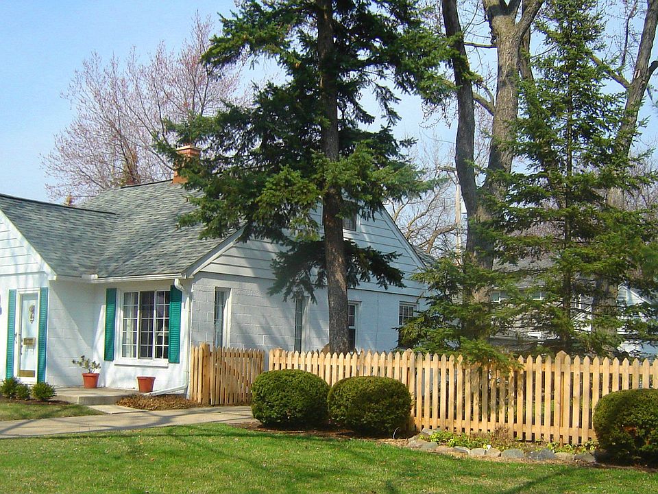 Extended Bungalow on a Double Lot