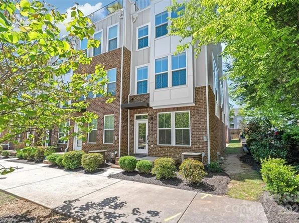 420 E 16th St, Charlotte, NC 28206