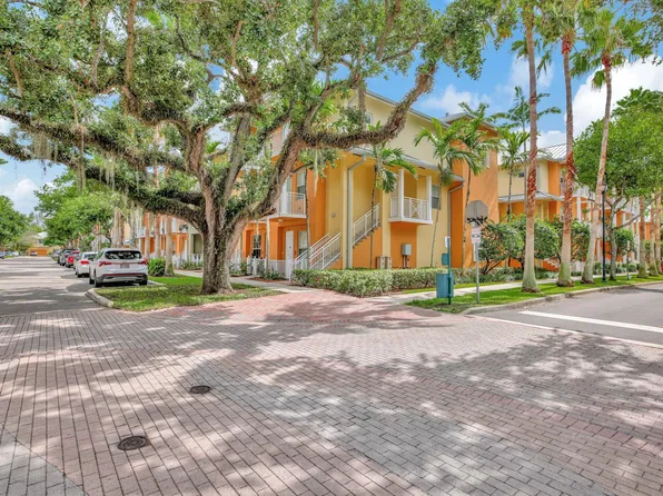 343 SW 13th Terrace #343, Fort Lauderdale, FL 33312