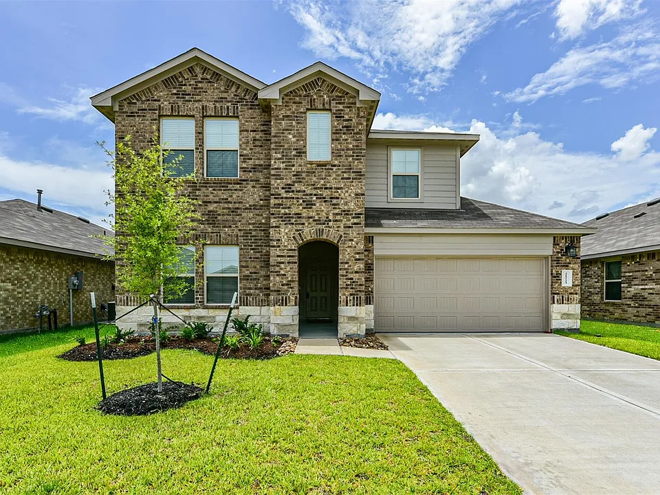21223 Riverdew Dr