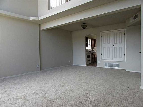 4th image of 14300 Spanish Point Dr