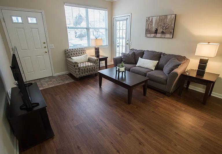 Renaissance Place Apartments — Photo 40