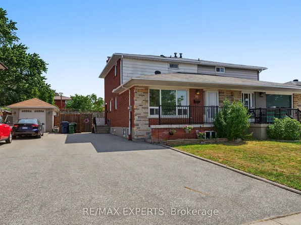 25 Riverton Dr, Toronto, ON M9L 2N8