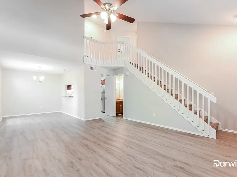617 Charing Cross Ct — Photo 3